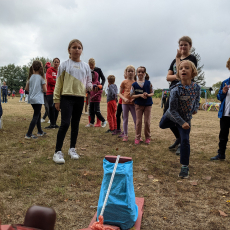 Schokokusswurfmaschine – AWV 09 Kindersportfest